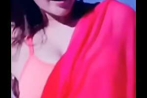 Hot indian actrss boob nipple show
