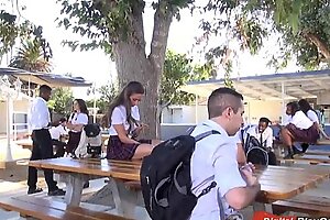 Teen cassidy klein engulfing on the top of schoolyard