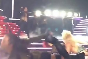 Britney Spears - Nipslip during Las Vegas Performance - (uploaded by celebeclipse xxx porn video )