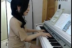 Cute korean Girl Masturbate - More  xxx porn video 2DsHBrV